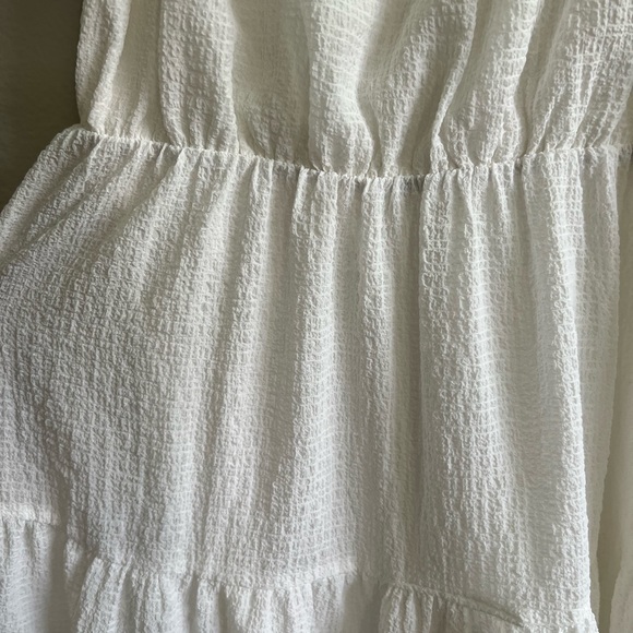 ASTR THE LABEL smocked tiered maxi dress Sz M - Picture 5 of 9